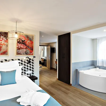 Boutique Du Taur 4*