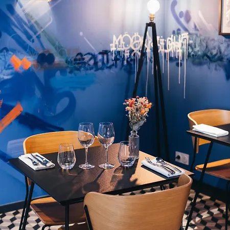 Boutique Du Taur מלון 4*