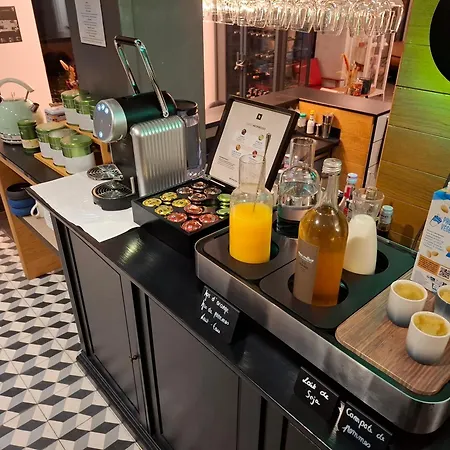 Boutique Du Taur 4*